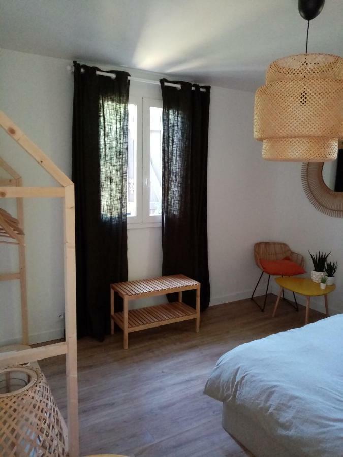 La Maison D A Cote Lacropte Ngoại thất bức ảnh